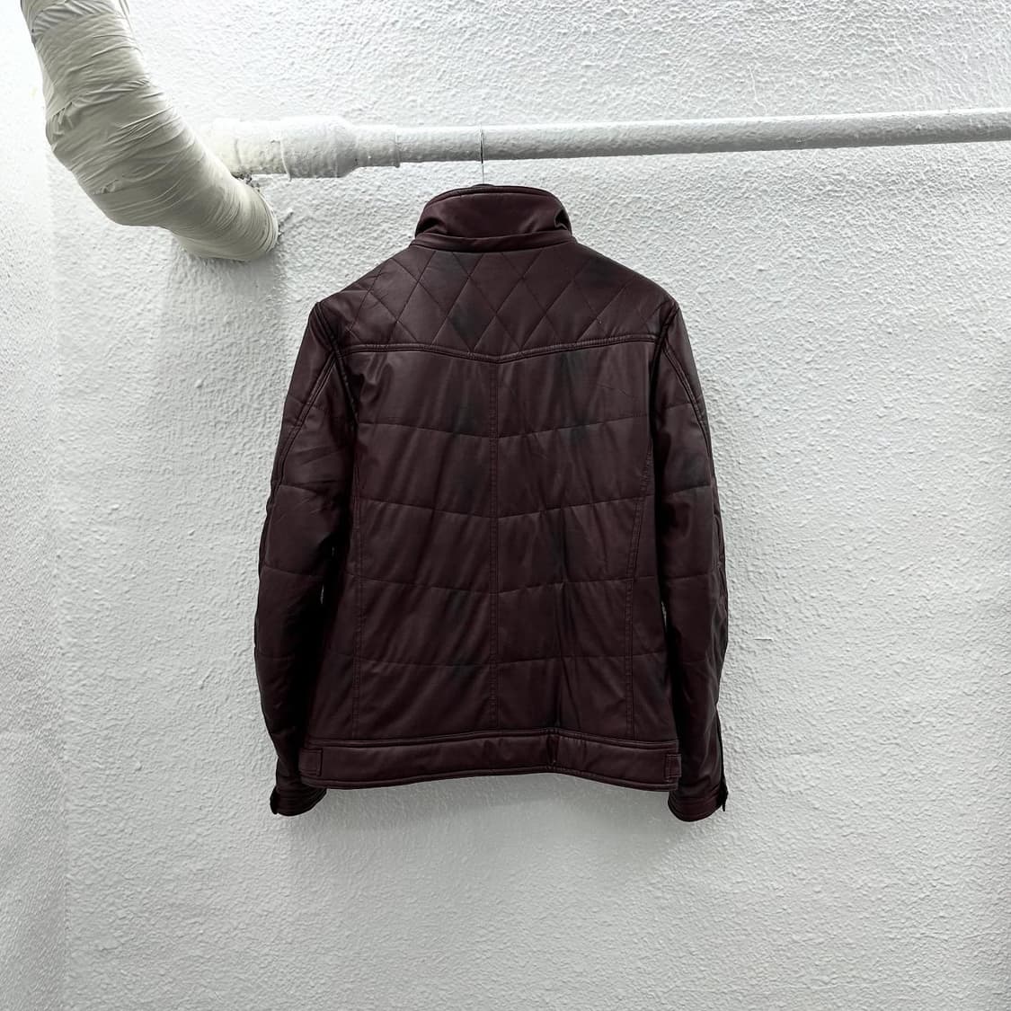Burgundy faux leather padding jacket 상품이미지5