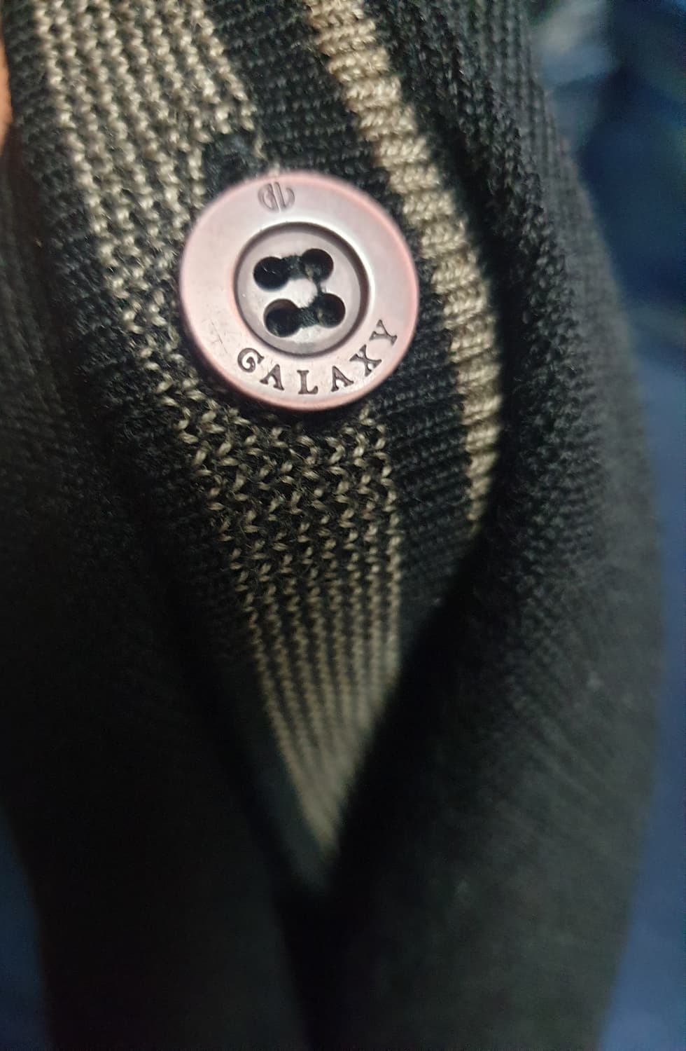 (빈티지) 갤럭시 브이넥 클래식 가디건 다크그레이 (100) 상품이미지3