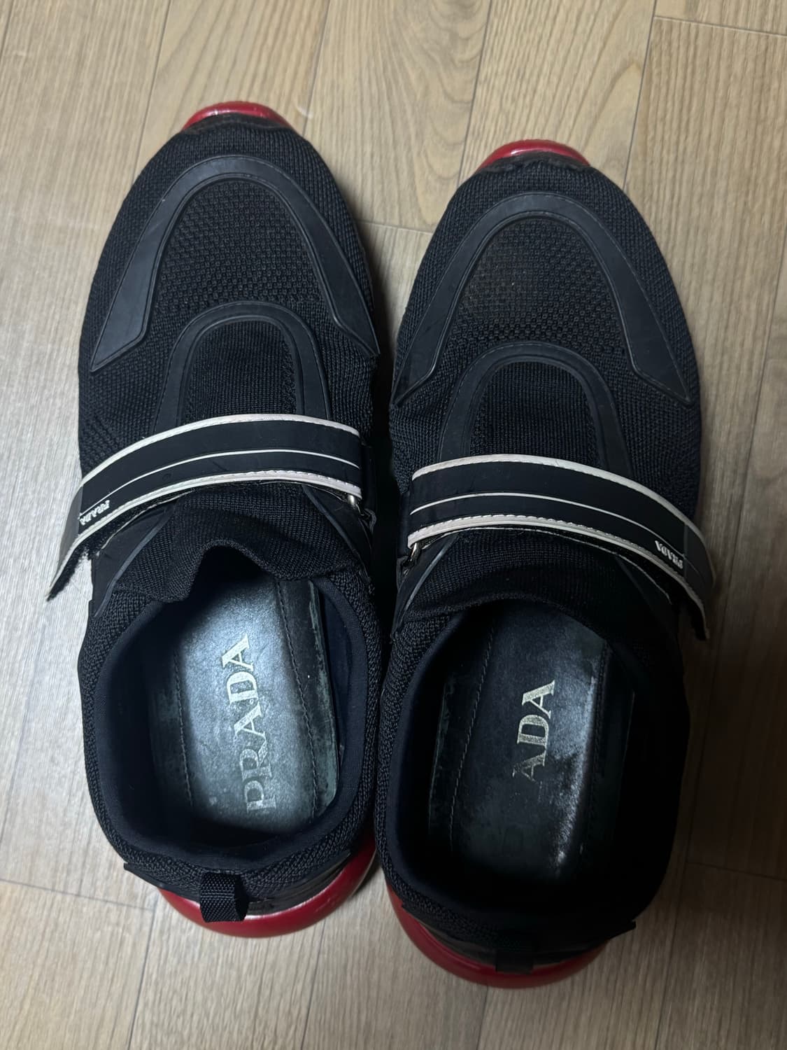 프라다 쿨라우드 버스트 브레드 상품이미지4