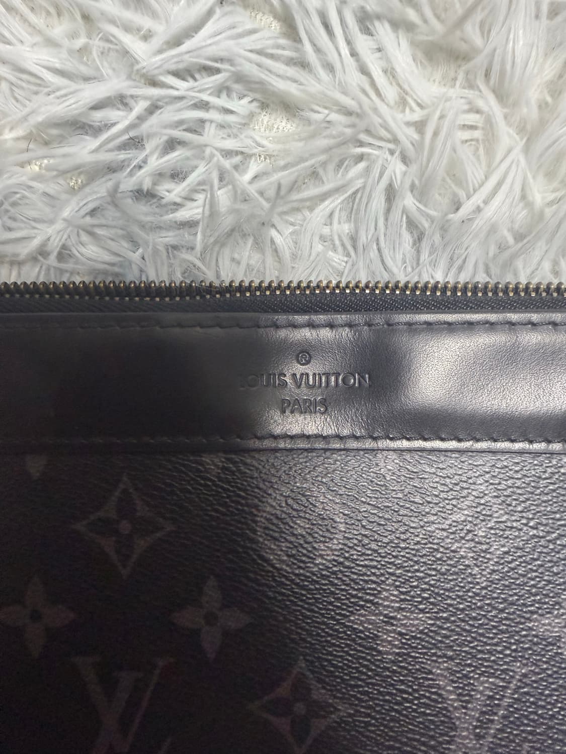 루이비통 이클립스 아폴로 포쉐트 클러치 상품이미지5