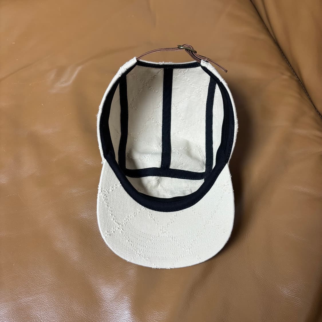 Supreme 슈프림 펀치드 탄 베이지 캠프캡 모자 (Tan Beige) 상품이미지6