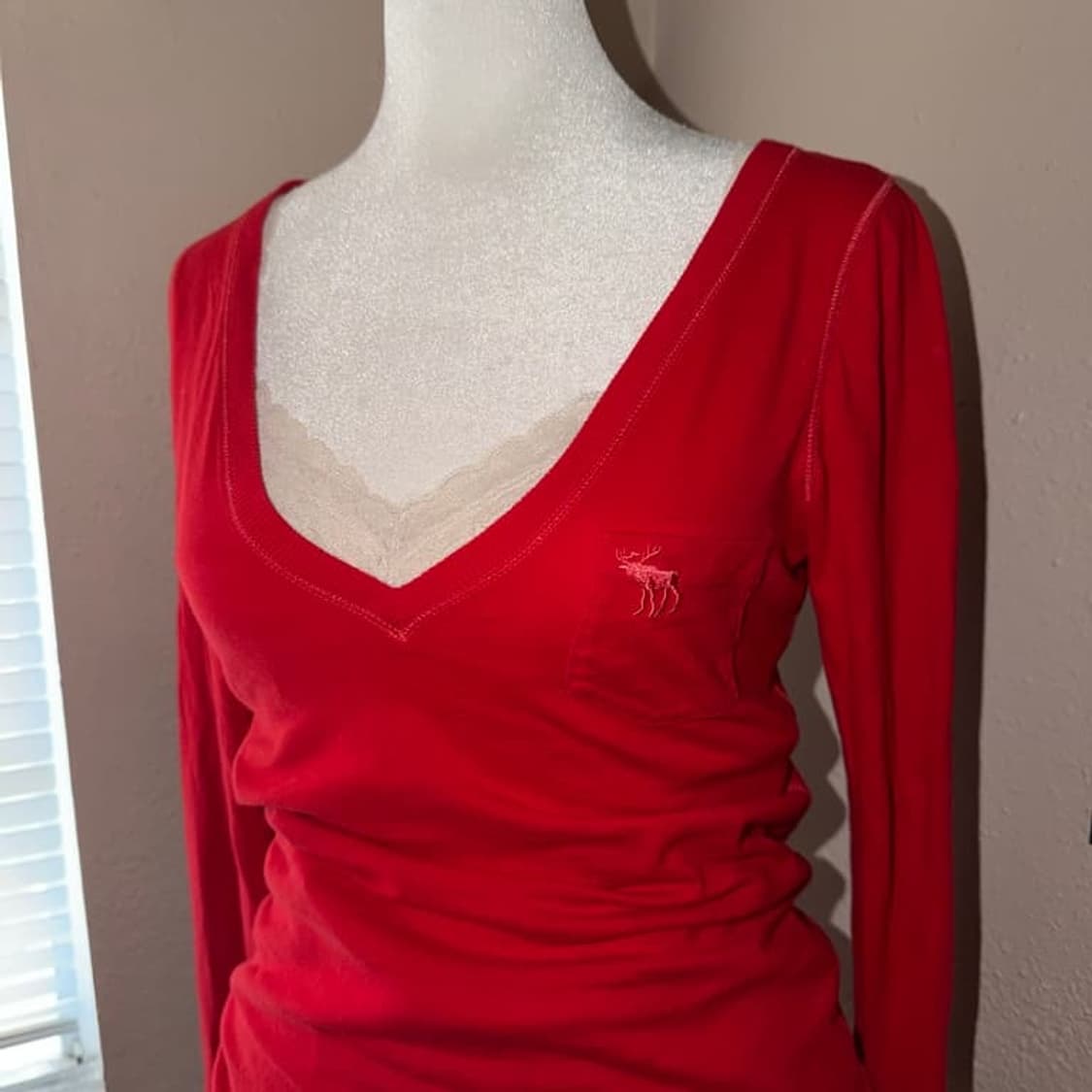 유일매물) 아베크롬비 y2k 딱붙 브이넥 롱슬리브🍒 상품이미지2