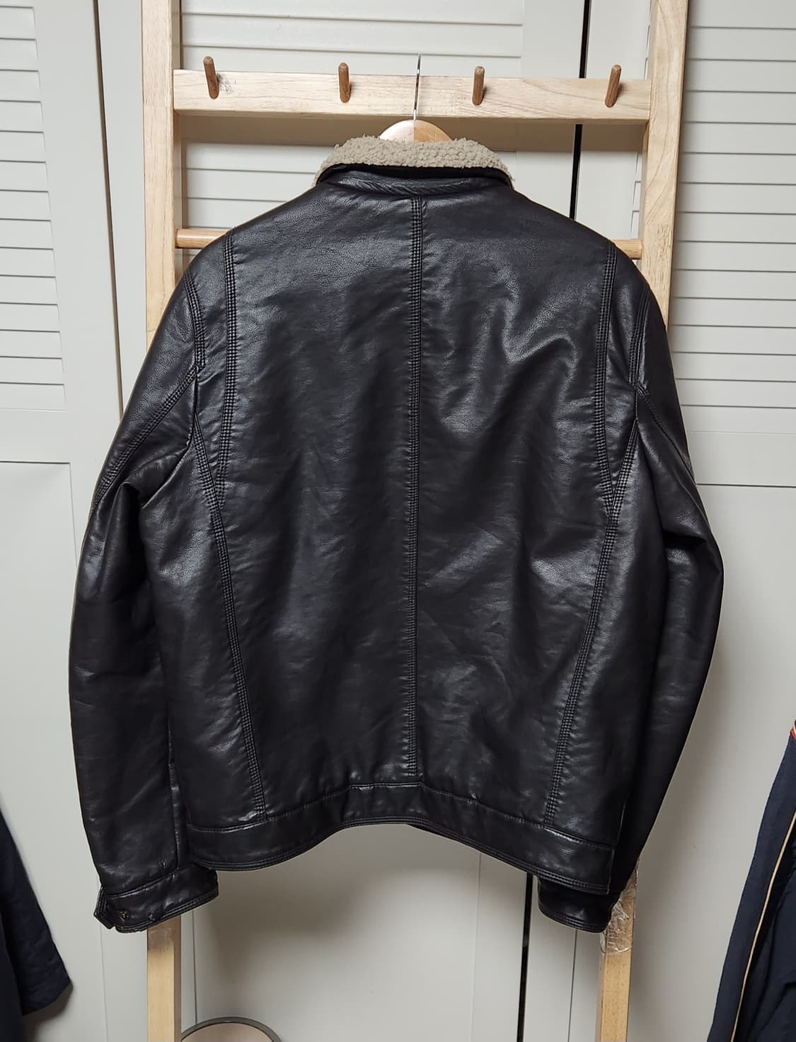 리바이스 쉐르파 레더 자켓 상품이미지4