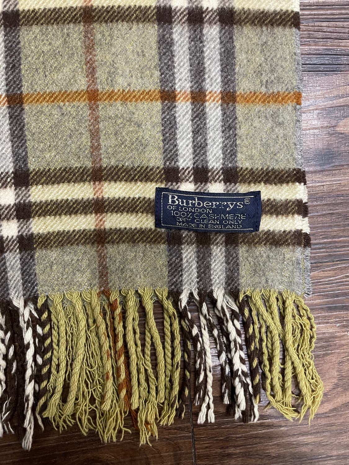 버버리 100% 캐시미어 노바체크 머플러 상품이미지5