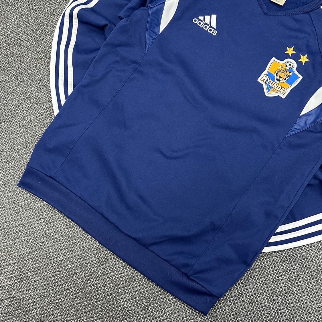 아디다스 울산현대 트레이닝탑 스웨트 95 상품이미지5