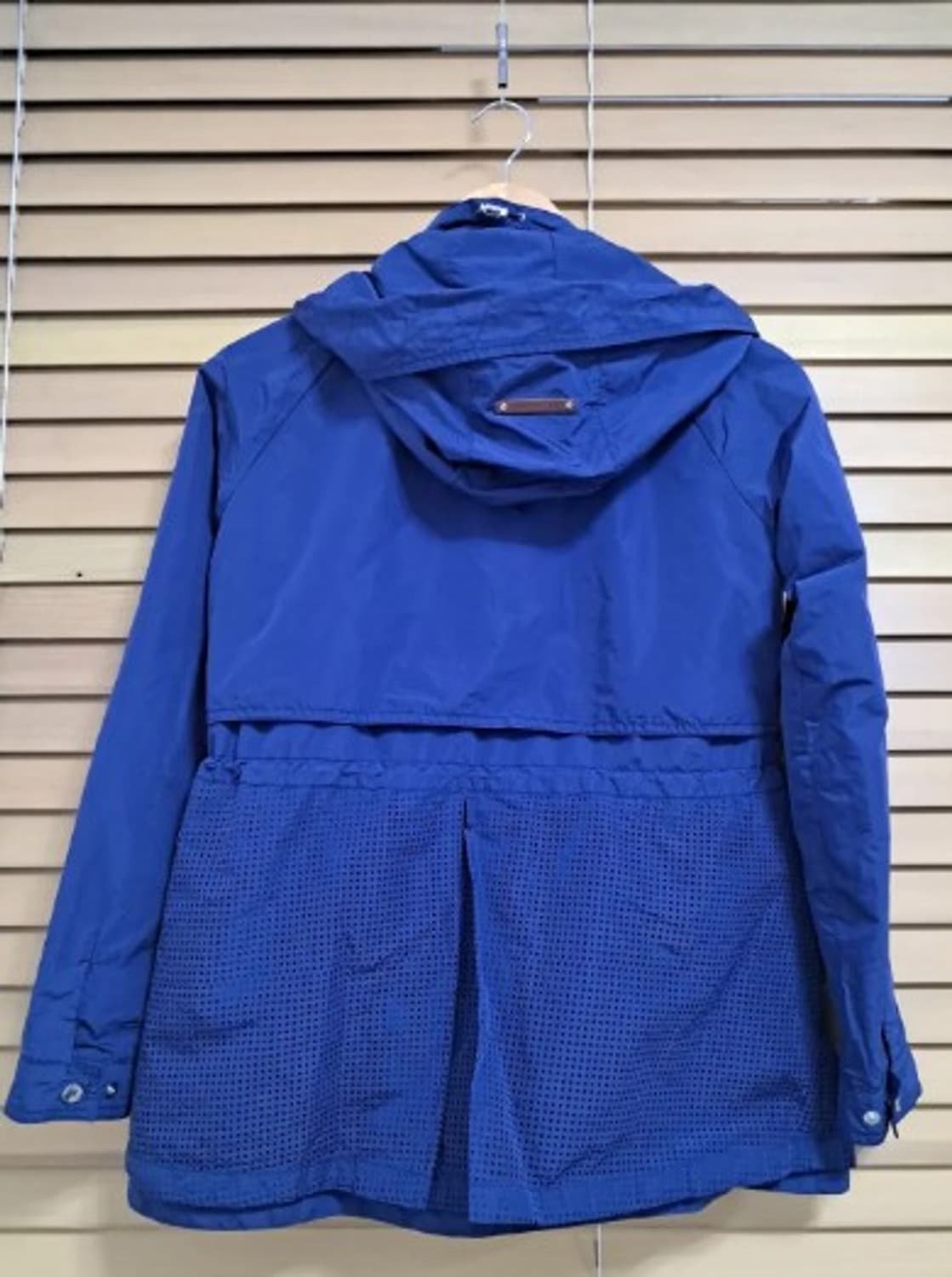 빈폴골프 여성 네이비바람막이점퍼 90사이즈 상품이미지3