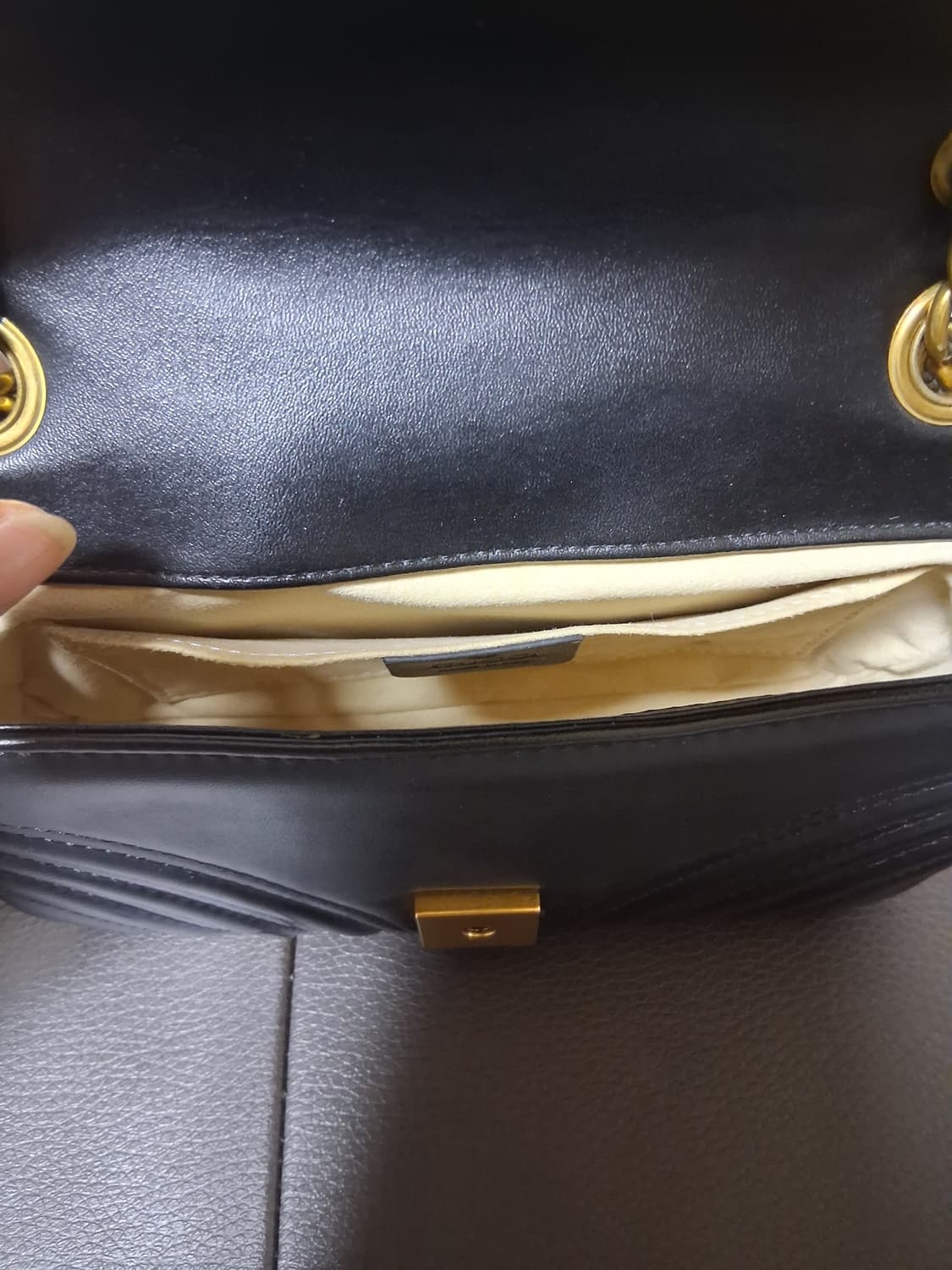 구찌마틀레세크로스숄더백 상품이미지5