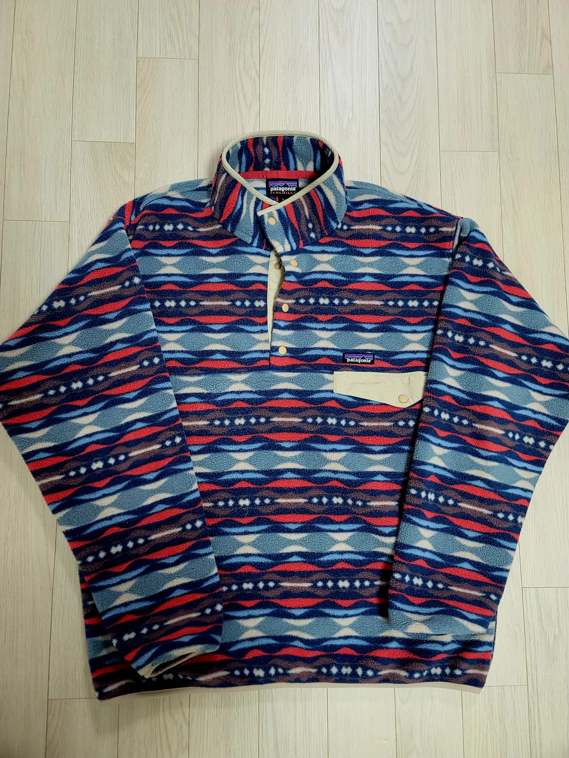 [ L ] <상태S급> 22FW 파타고니아 신칠라 라이트웨이트 아즈텍 상품이미지1