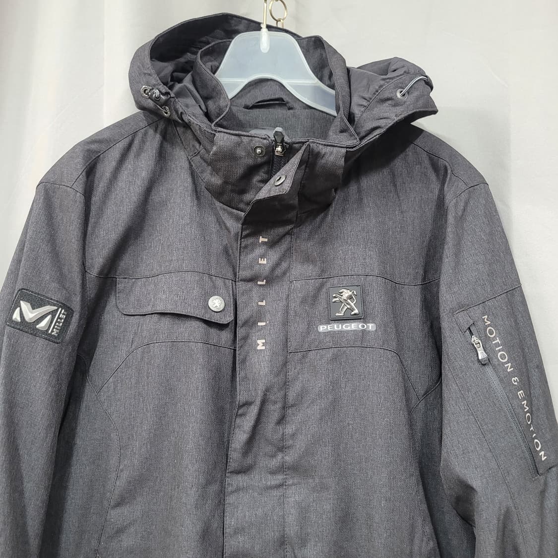 푸조 밀레  남성 바람막이 자켓  상품이미지3