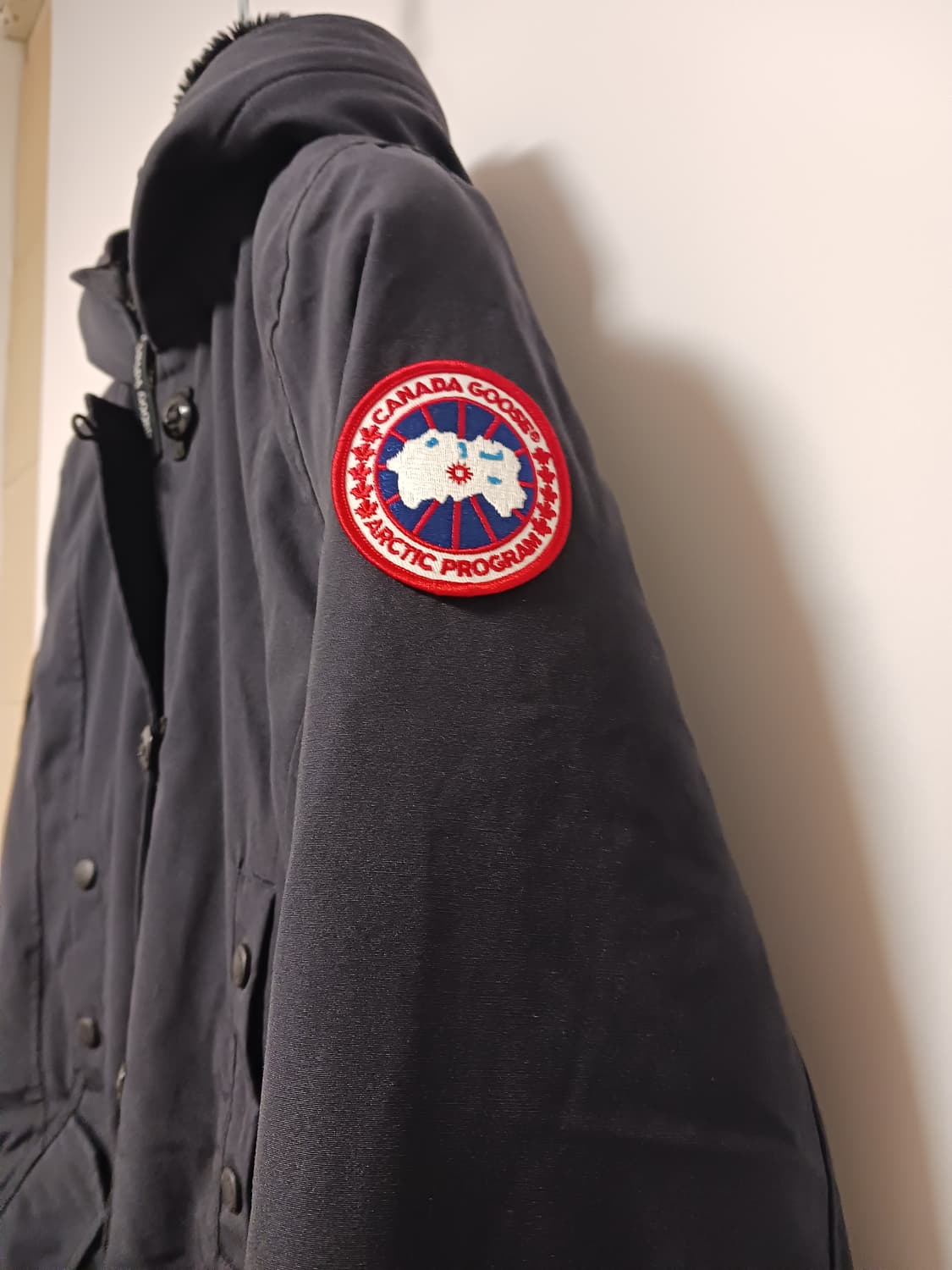 캐나다구스 켄싱턴 다운파카 상품이미지8