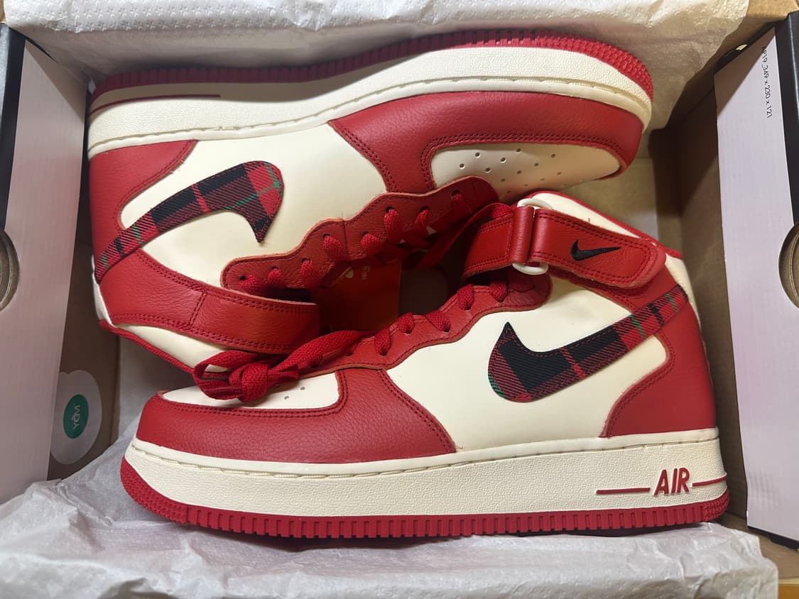 나이키 에어포스1 유니버시티 레드 앤 페일 아이보리  상품이미지1