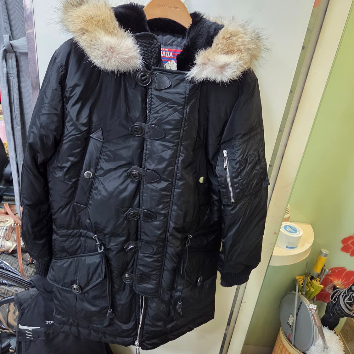 디스퀘어드2 코요테 퍼 다운 패딩 상품이미지3