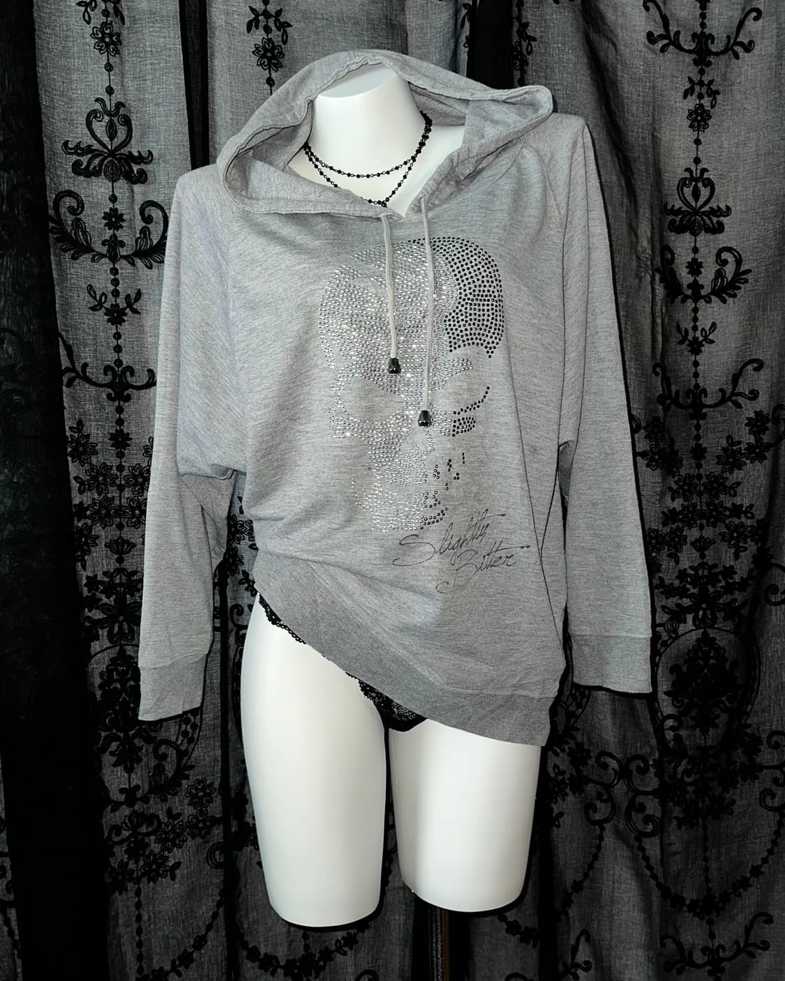 Loose-fit skull hooded long-sleeve 상품이미지1