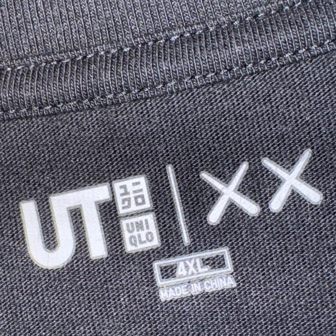 유니클로 UT x 카우스 숏 슬리브 그래픽 반팔 티셔츠 4XL 상품이미지6