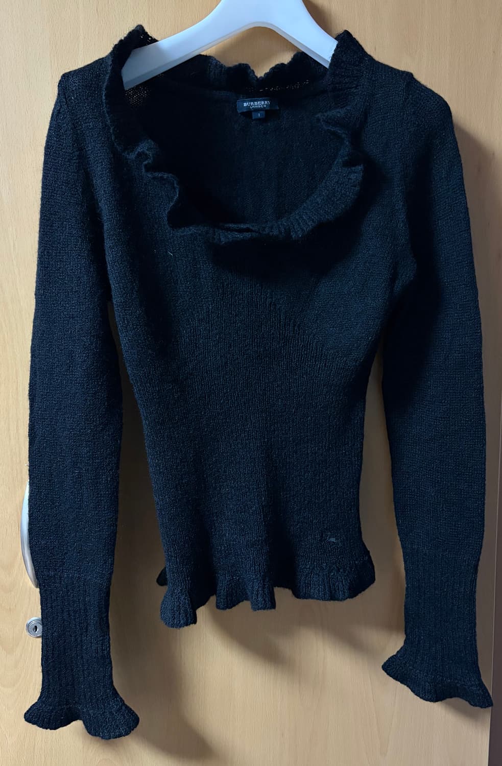 버버리 니트 탑 상품이미지1