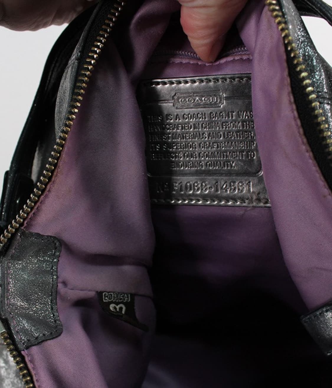 COACH 매탈릭 가죽 숄더백 상품이미지7