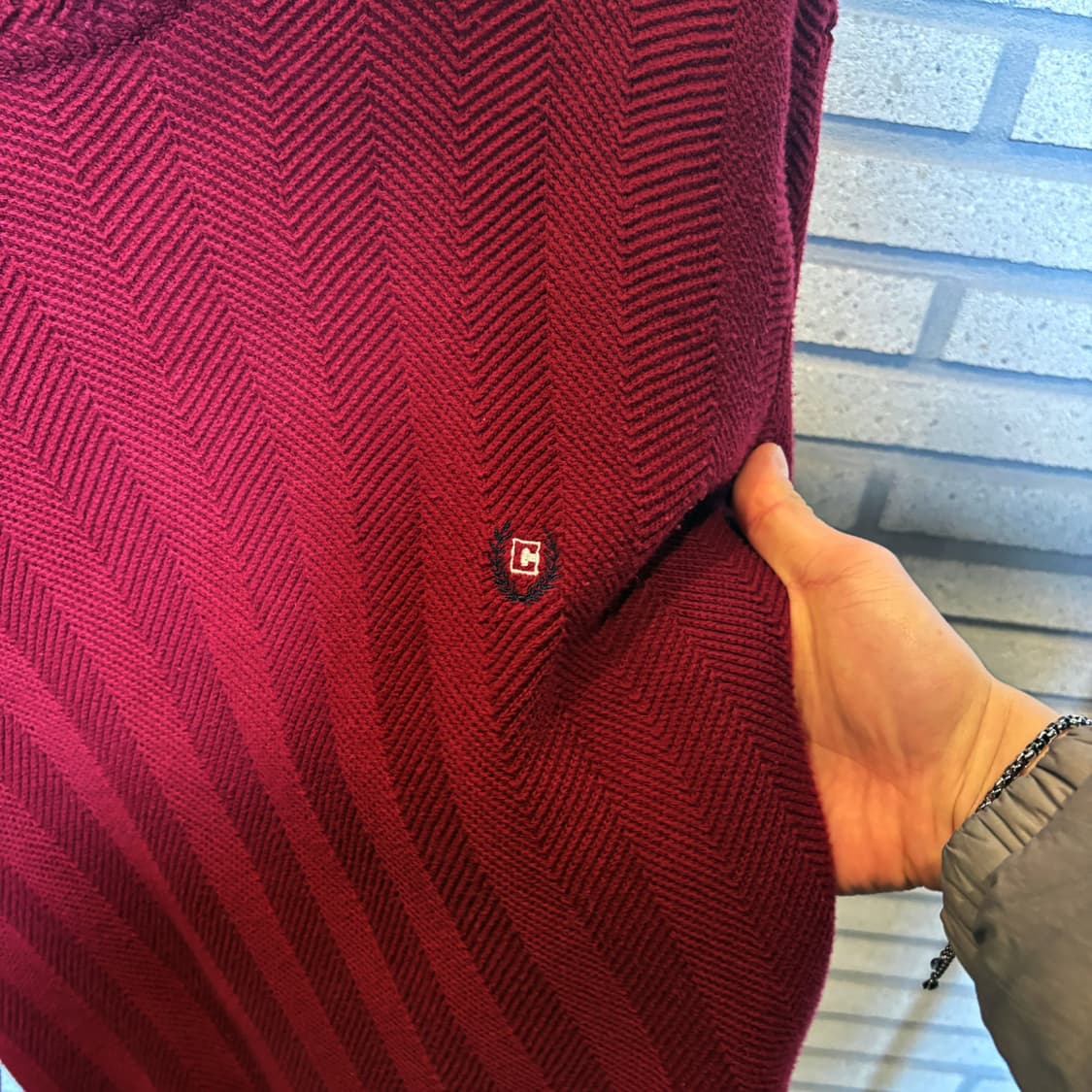 CHAPS 폴로 챕스 헤링본 패턴 라이닝 크루넥 코튼니트 월계수 디테일 상품이미지6