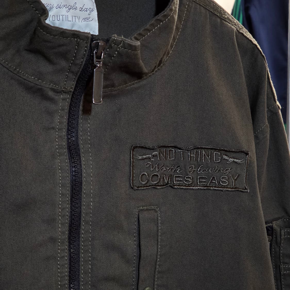 JPN 카키 패치워크 피쉬테일 야상 자켓 상품이미지3