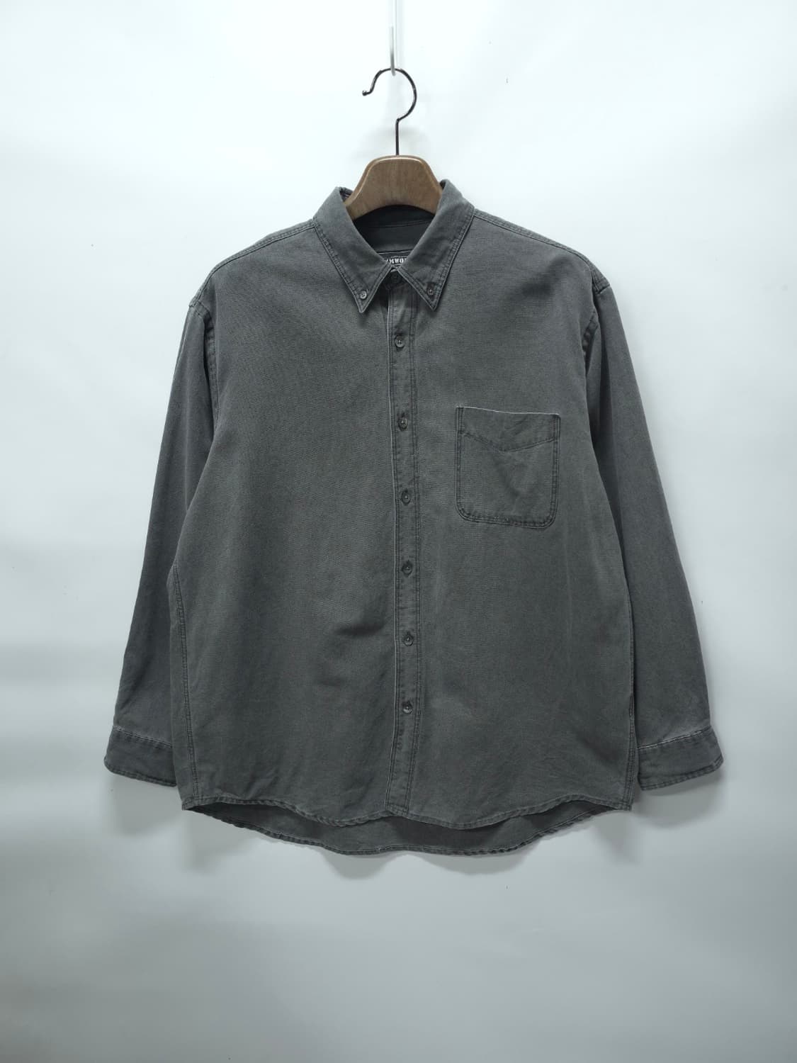 프리즘웍스 피그먼트 다잉 오버사이즈 셔츠 (챠콜 / L) 상품이미지1