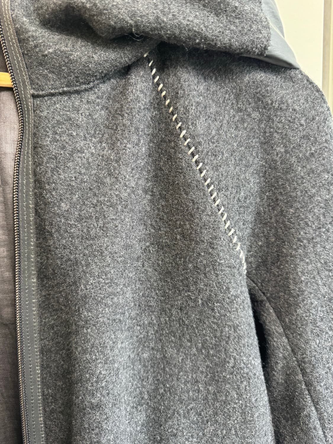 트랜짓 울 후드자켓 상품이미지4