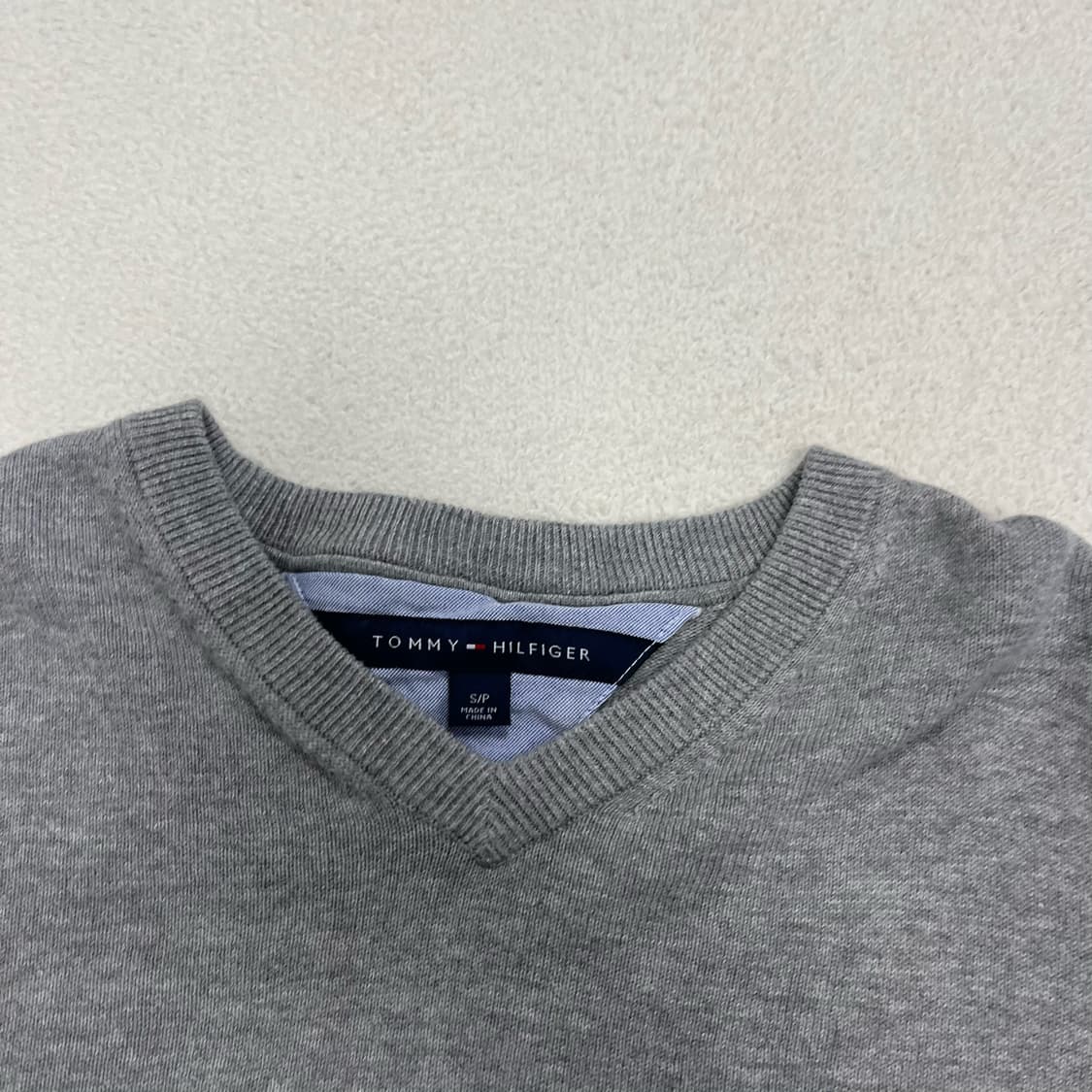 Tommy Hilfiger grey knit 상품이미지6