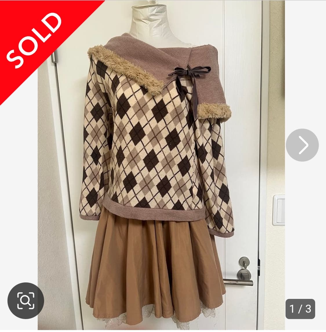 엑시즈팜 아가일 오프숄더 니트 상품이미지2