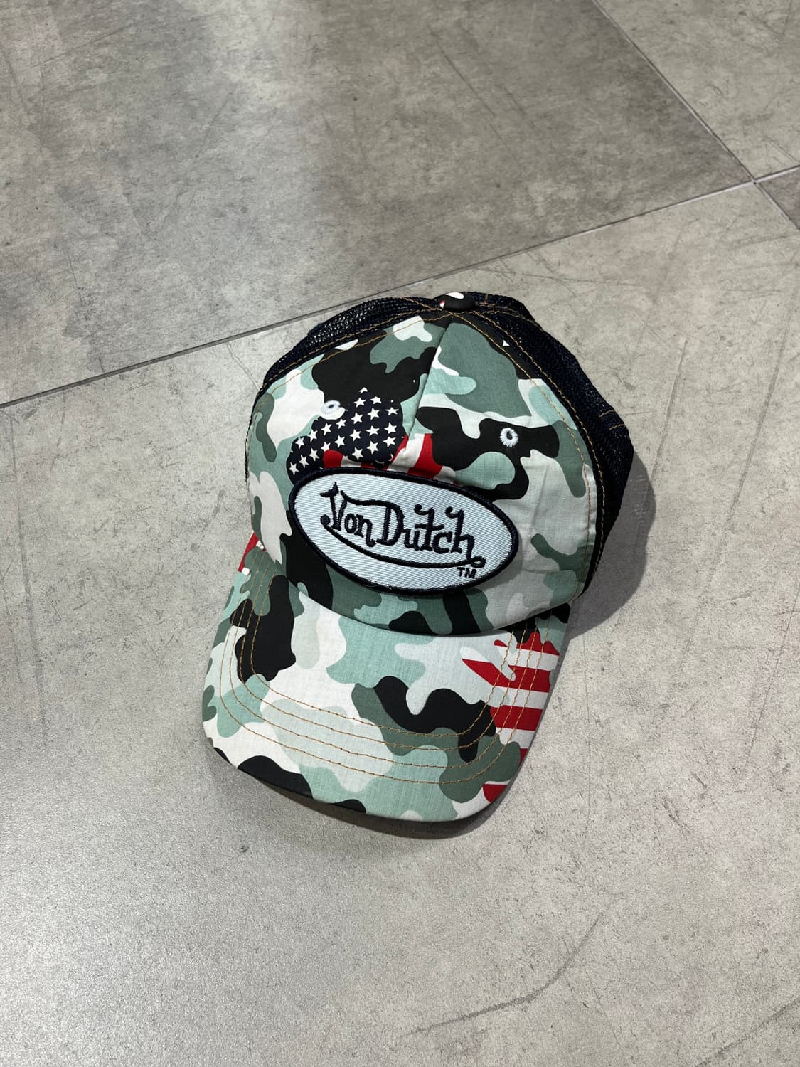 Von Dutch 본더치 카모 성조기 메쉬 볼캡 모자 상품이미지5