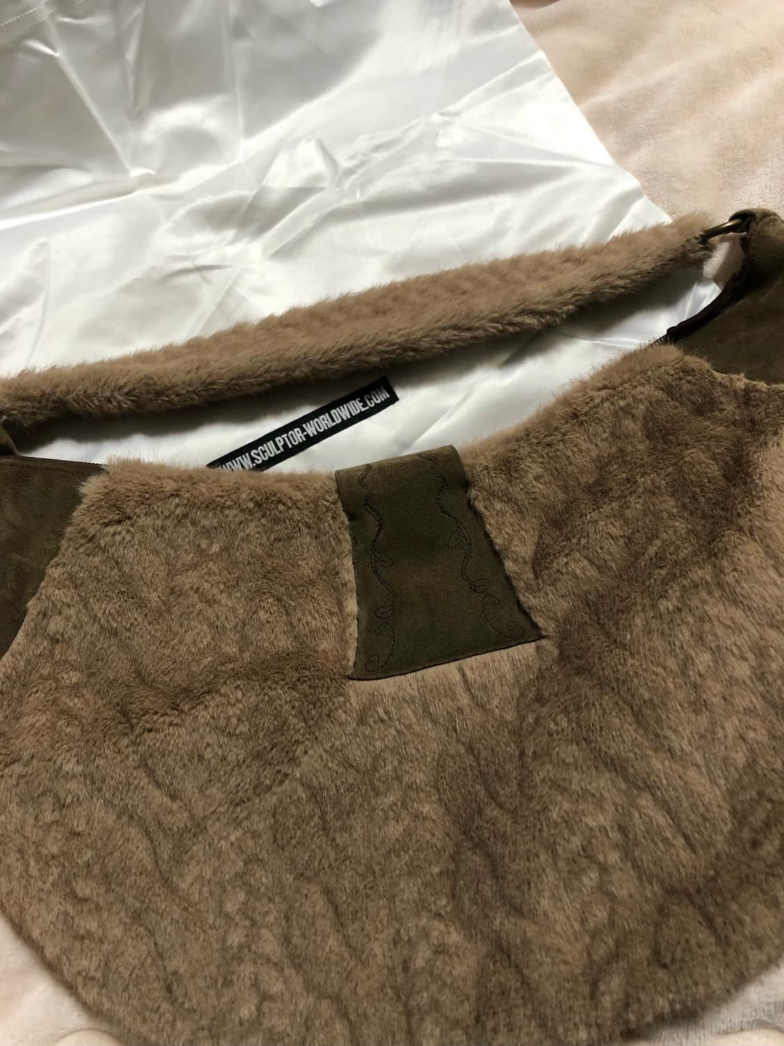 스컬프터 홀스슈 퍼 백 브라운 상품이미지3