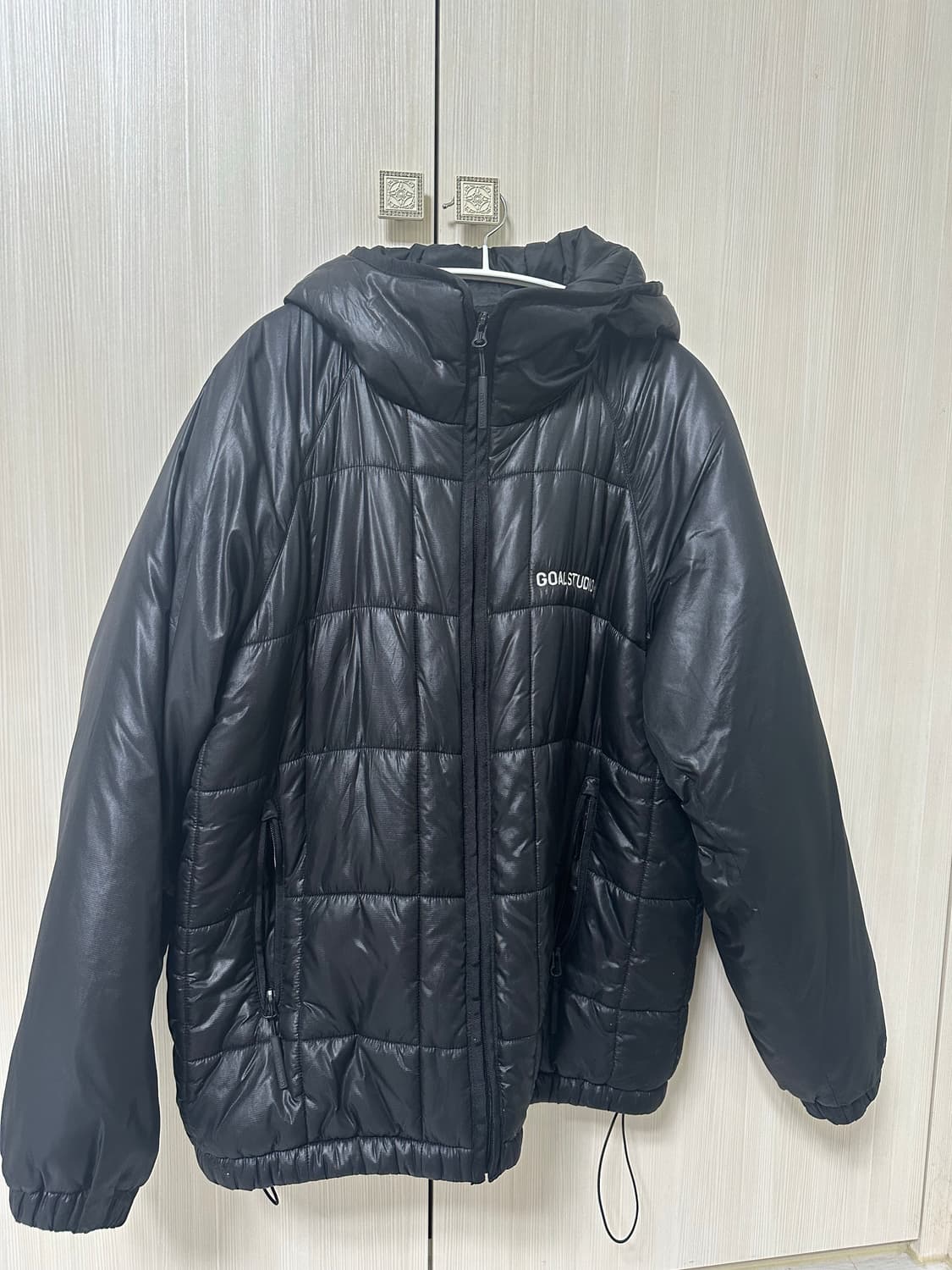 골스튜디오 경량패딩 상품이미지1