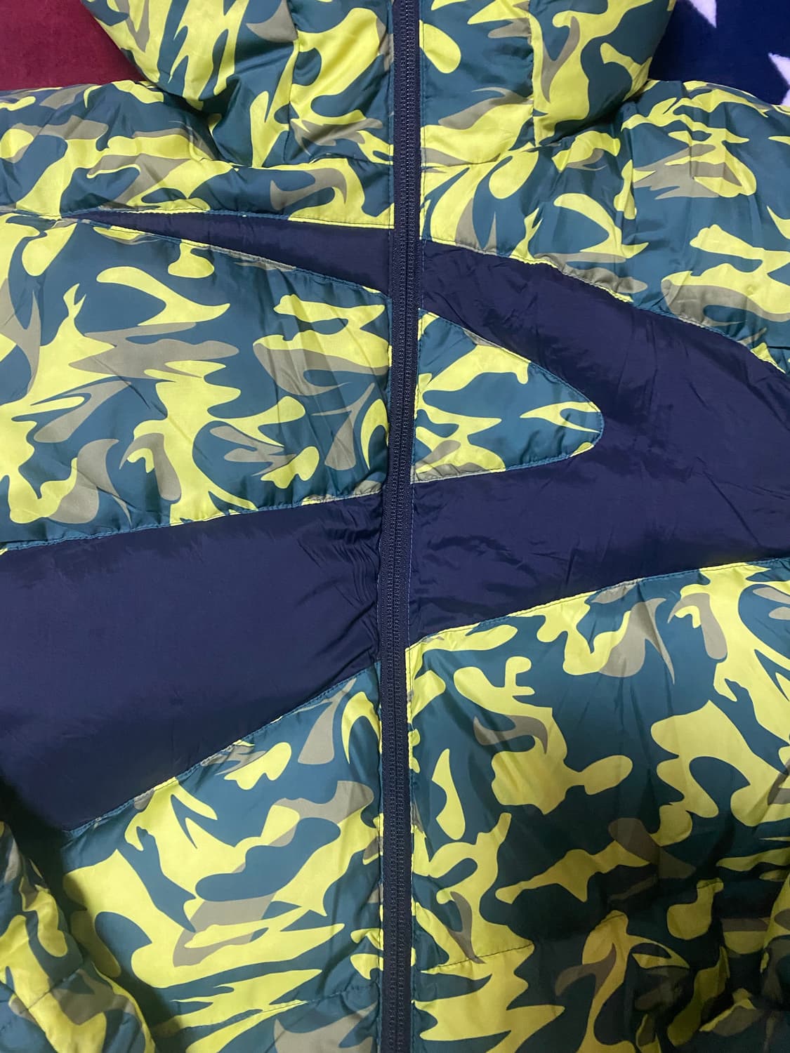 브룩스 카모 패딩 상품이미지2