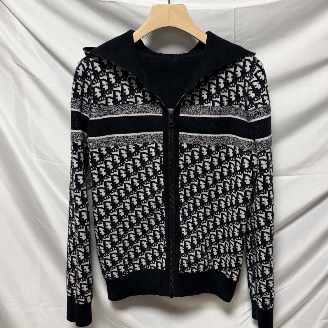 [S+급/42] 디올 리버서블 오블리크 캐시미어 후드집업 가디건 상품이미지6