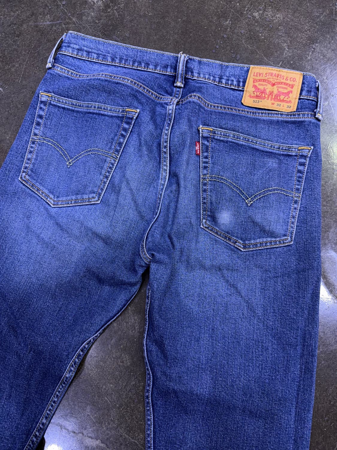 리바이스 513 슬림 스트레이트핏 중청 워싱 데님팬츠 32 상품이미지7