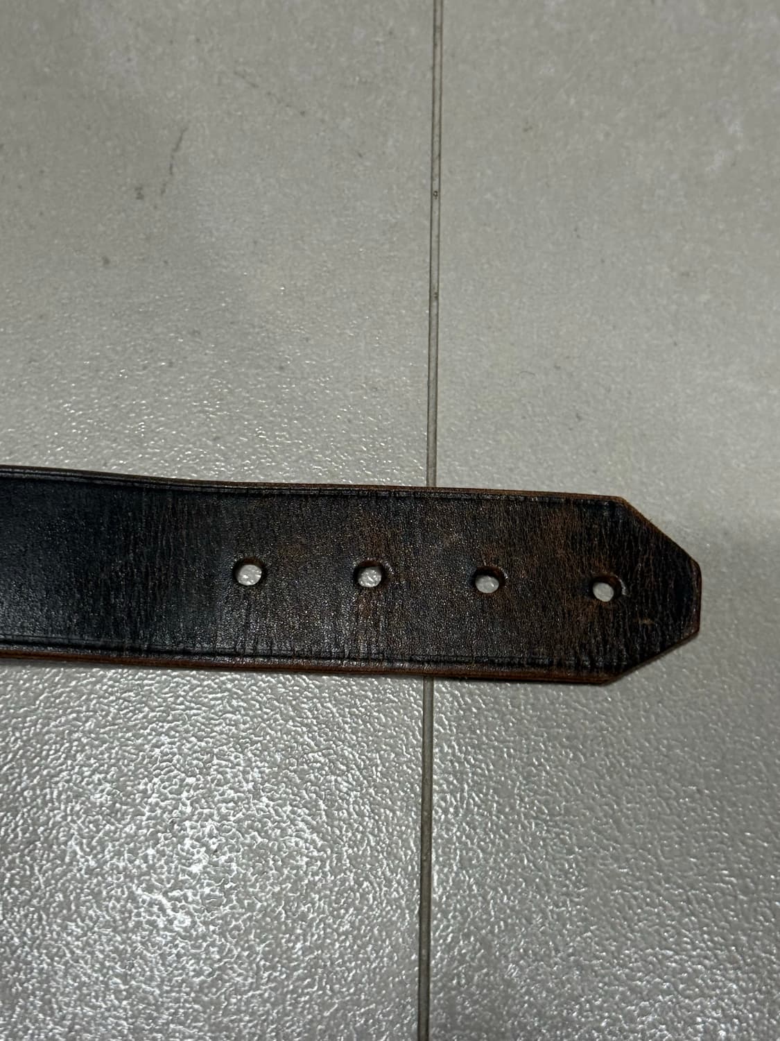 월터 반 베이렌동크 아카이브 가죽 초커 목걸이 상품이미지4