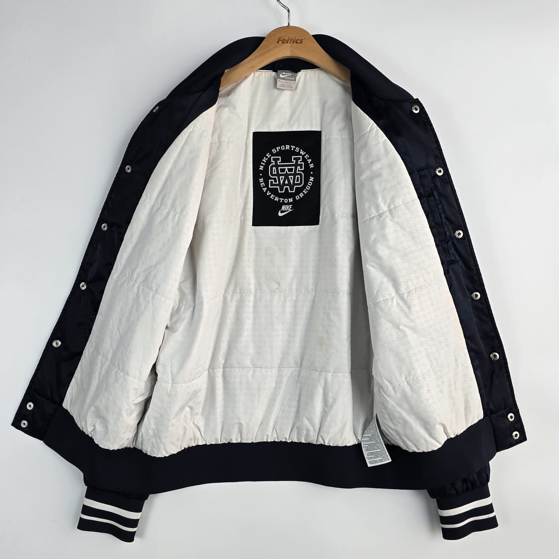 나이키 Nike 오리건 스타디움 스우시 바시티 점퍼 M 상품이미지5