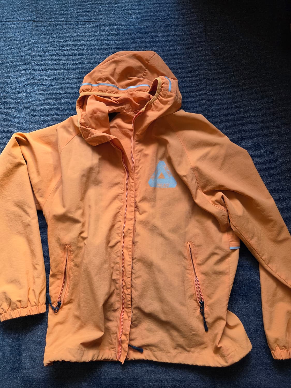 팔라스 바람막이 L사이즈 상품이미지1