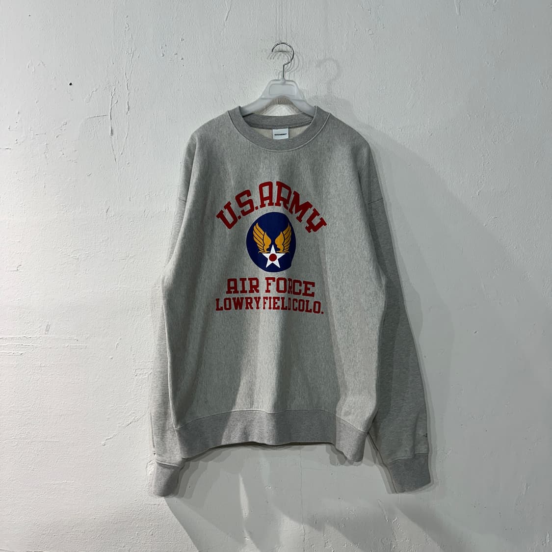 아웃스탠딩 맨투맨 95-100 상품이미지1