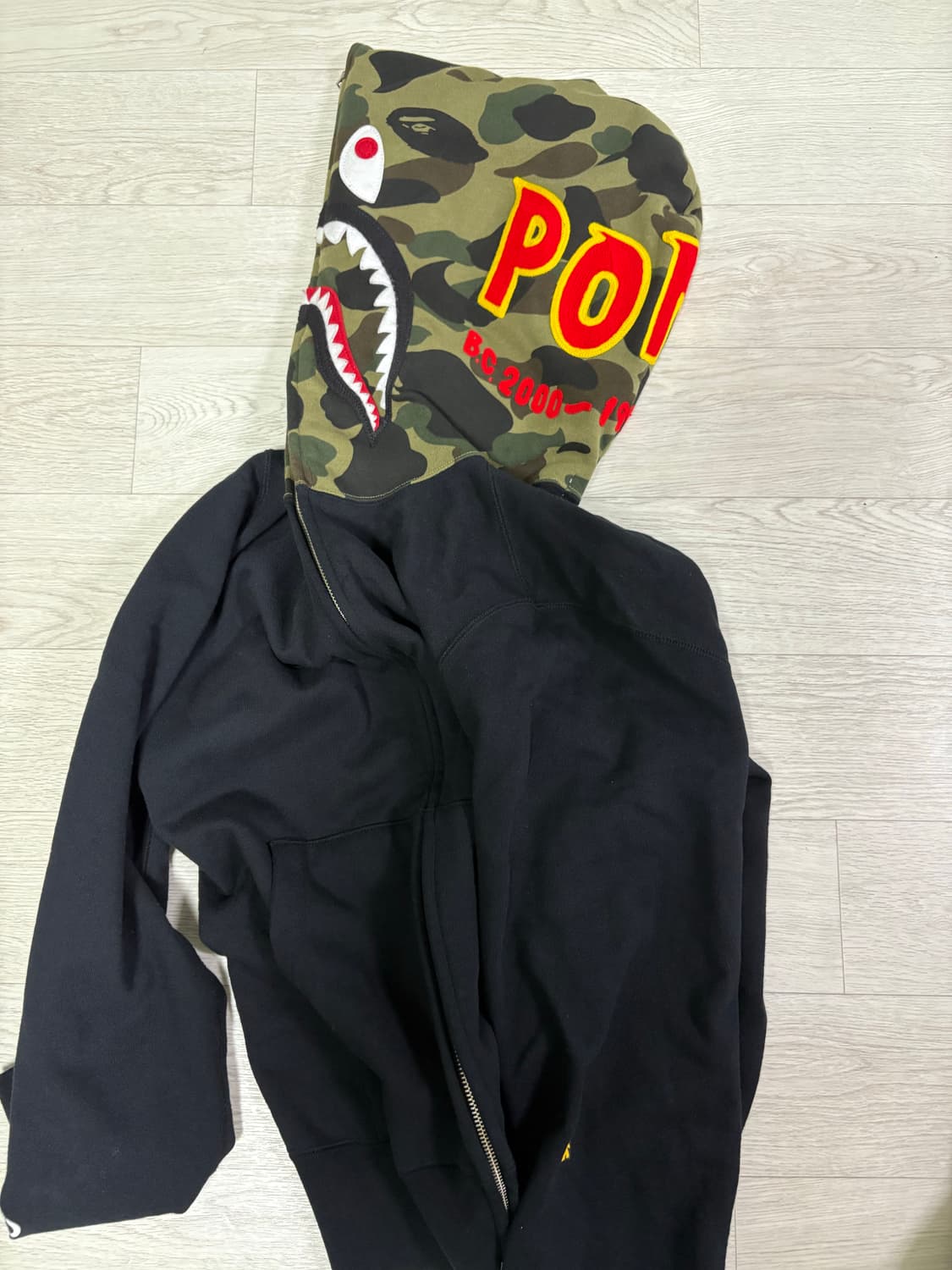베이프 ponr 샤크후드집업 상품이미지1