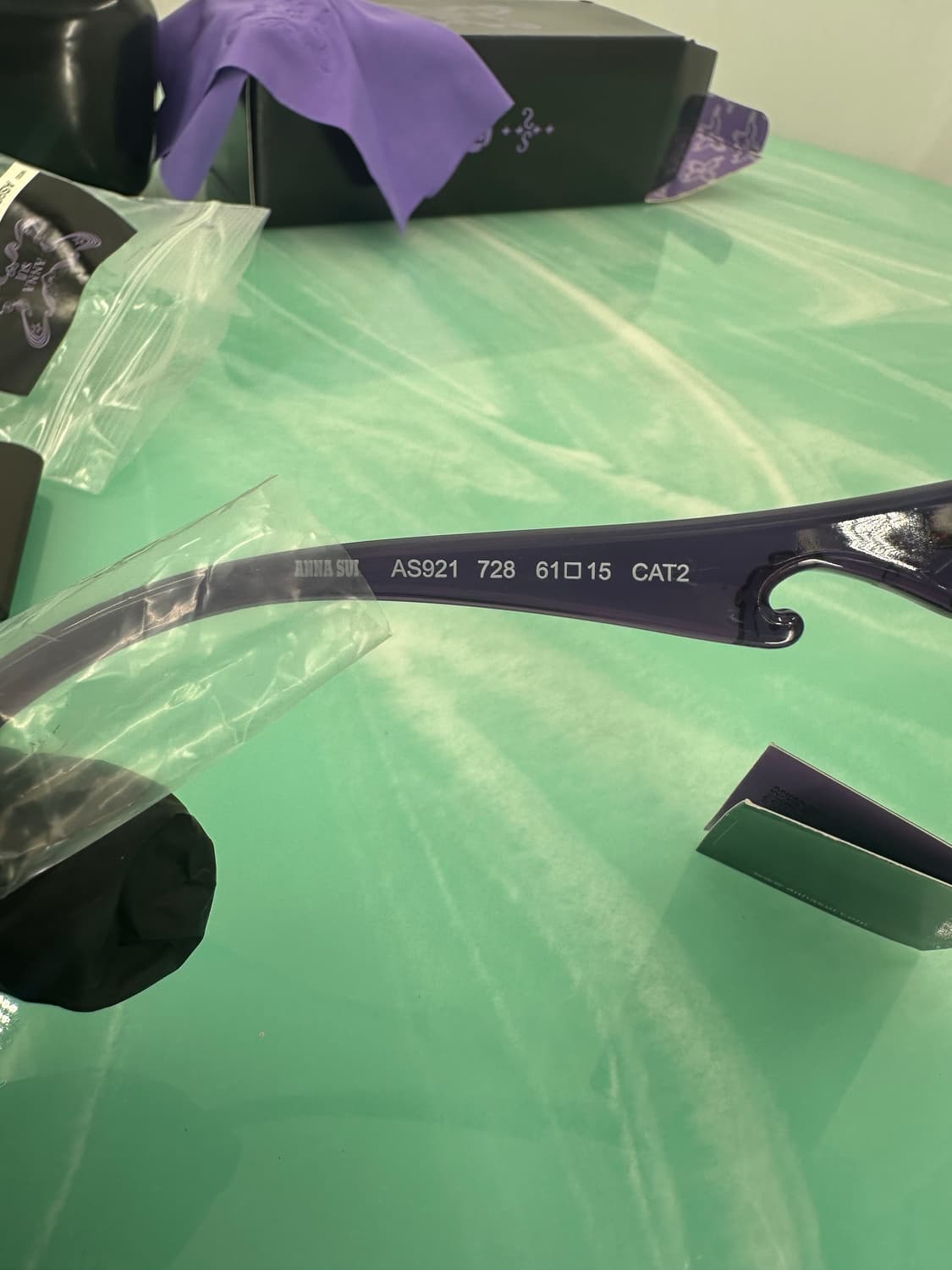 [새상품 무료배송] 안나수이 Made in Italy 선글라스 상품이미지5