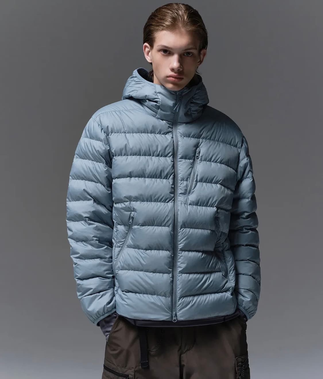 무신사 스탠다드 시티 레저 후디드 라이트 다운 자켓[문 블루] 상품이미지1