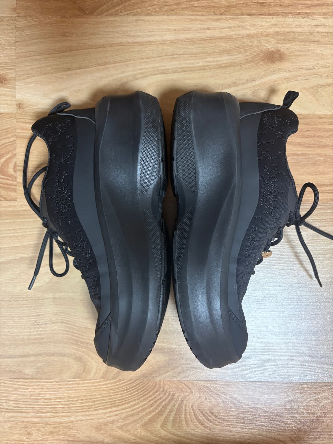 슈콤마보니 포일 플랫폼 스니커즈 foil platfrom sneakers 상품이미지7
