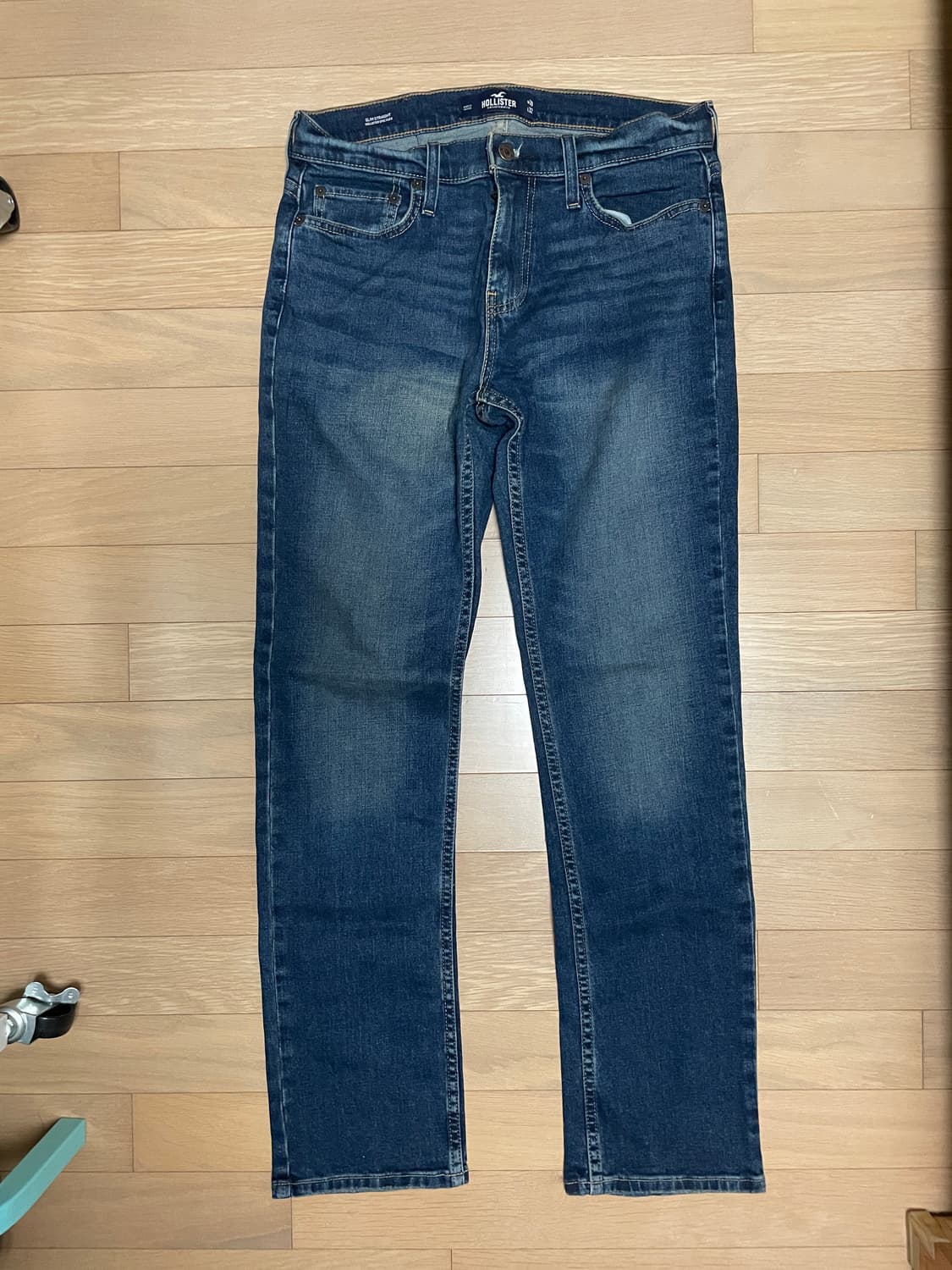 새제품 홀리스터 워싱진 상품이미지1