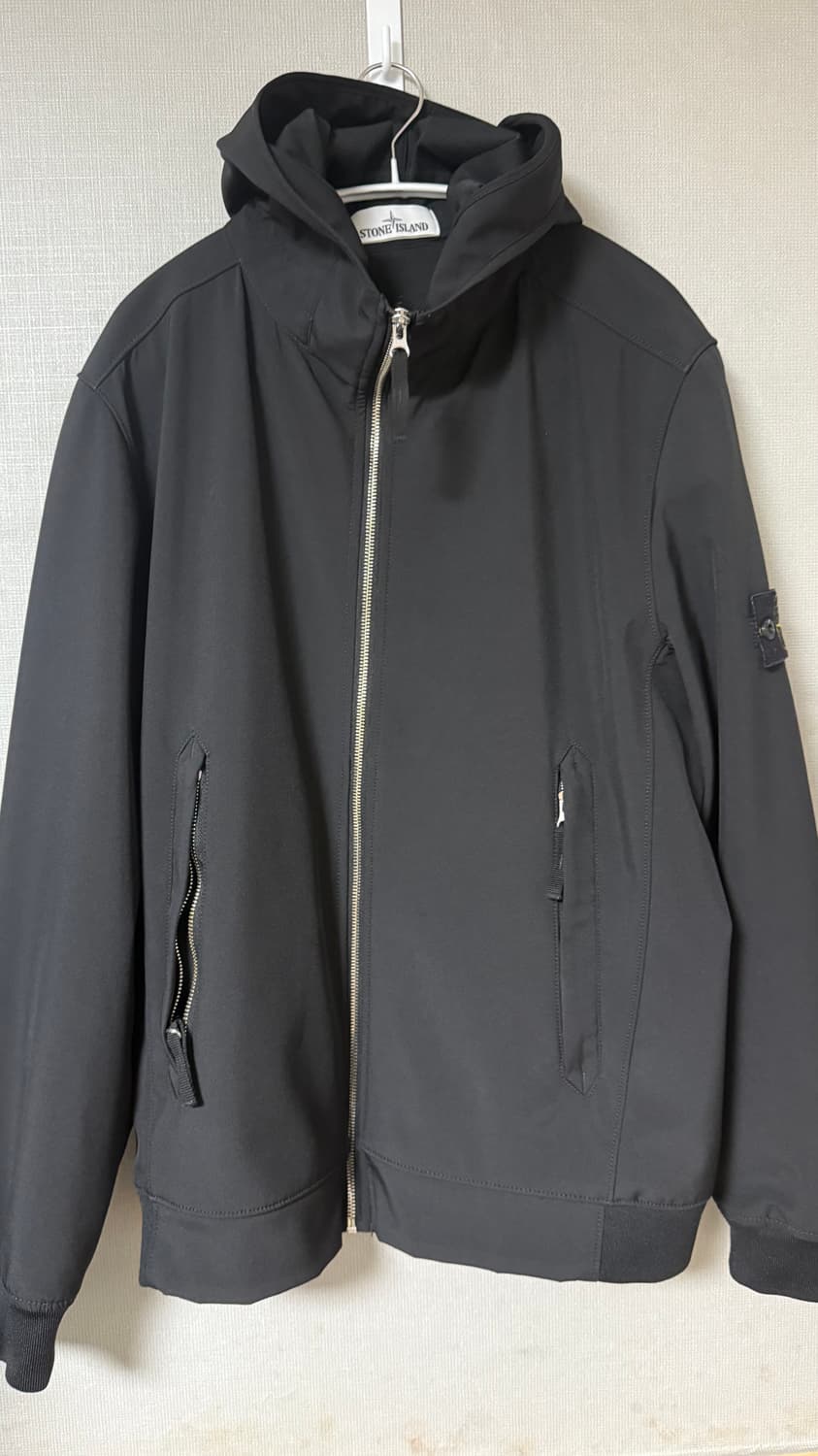 스톤아일랜드 소프트쉘 L 상품이미지2