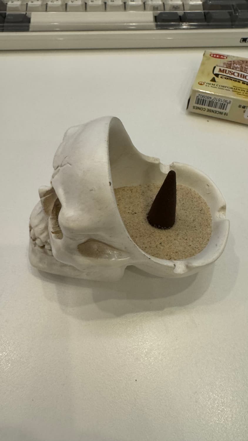 슈프림 스타일 스컬 인센스 홀더 새상품 상품이미지2