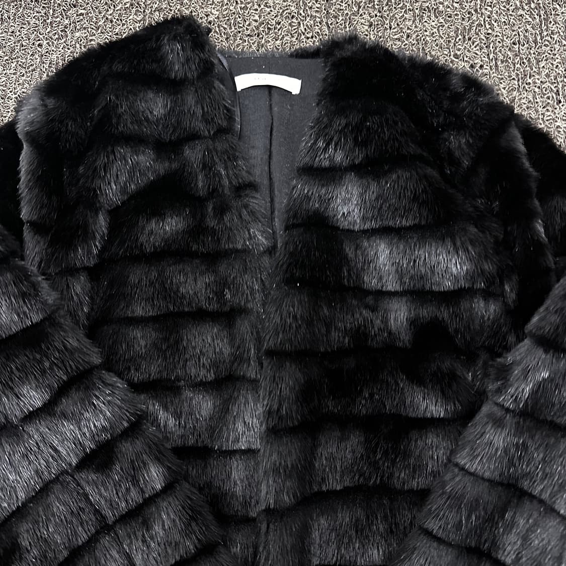 MANGO 망고 여성 밍크 털 자켓 블랙 M 상품이미지3