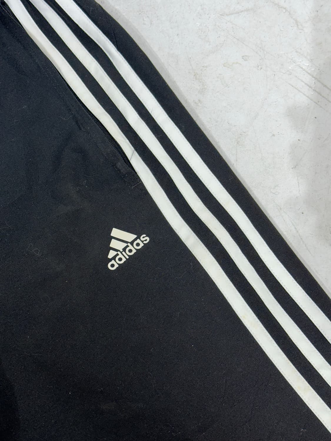 아디다스 블랙 화이트 삼선 스몰 로고 와이드 트랙 팬츠 추리닝 바지 S  상품이미지6