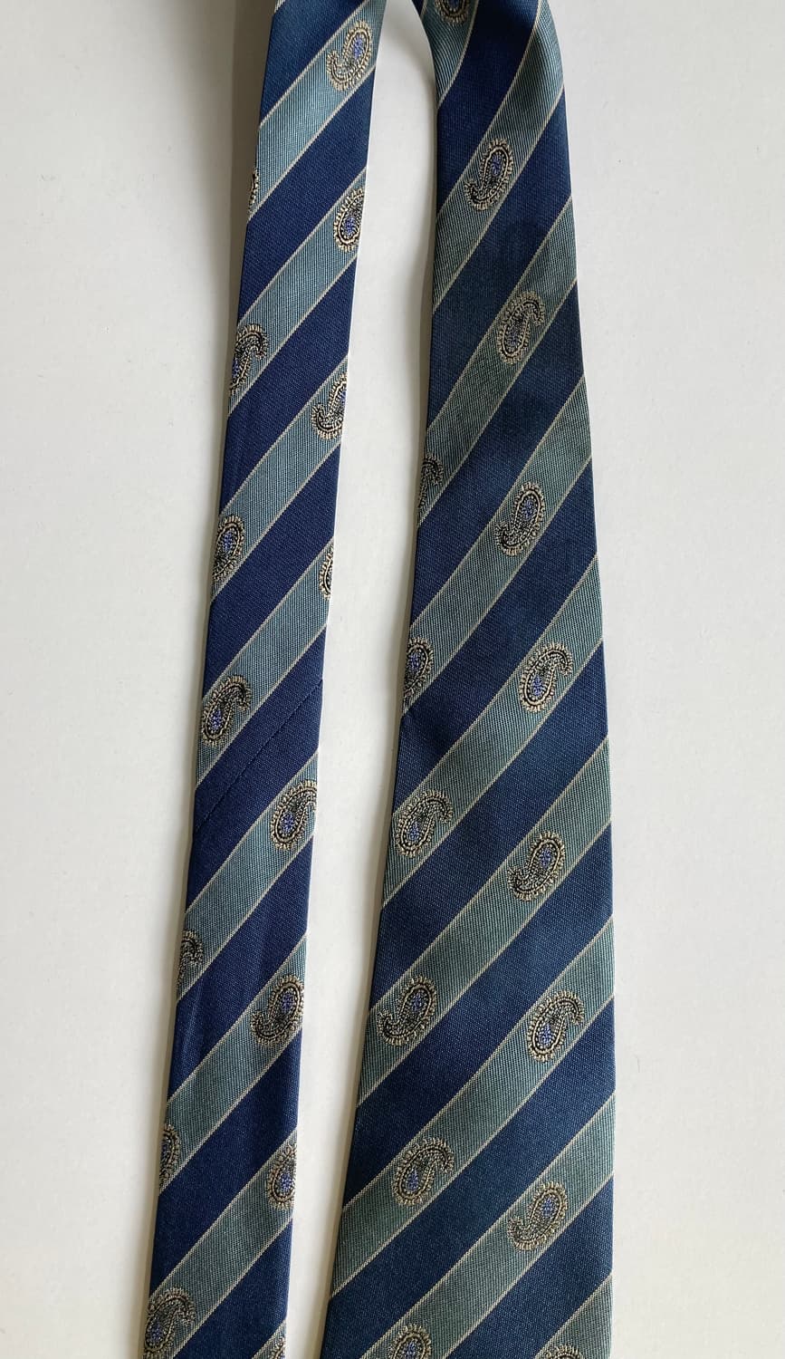 입생로랑 넥타이 상품이미지5