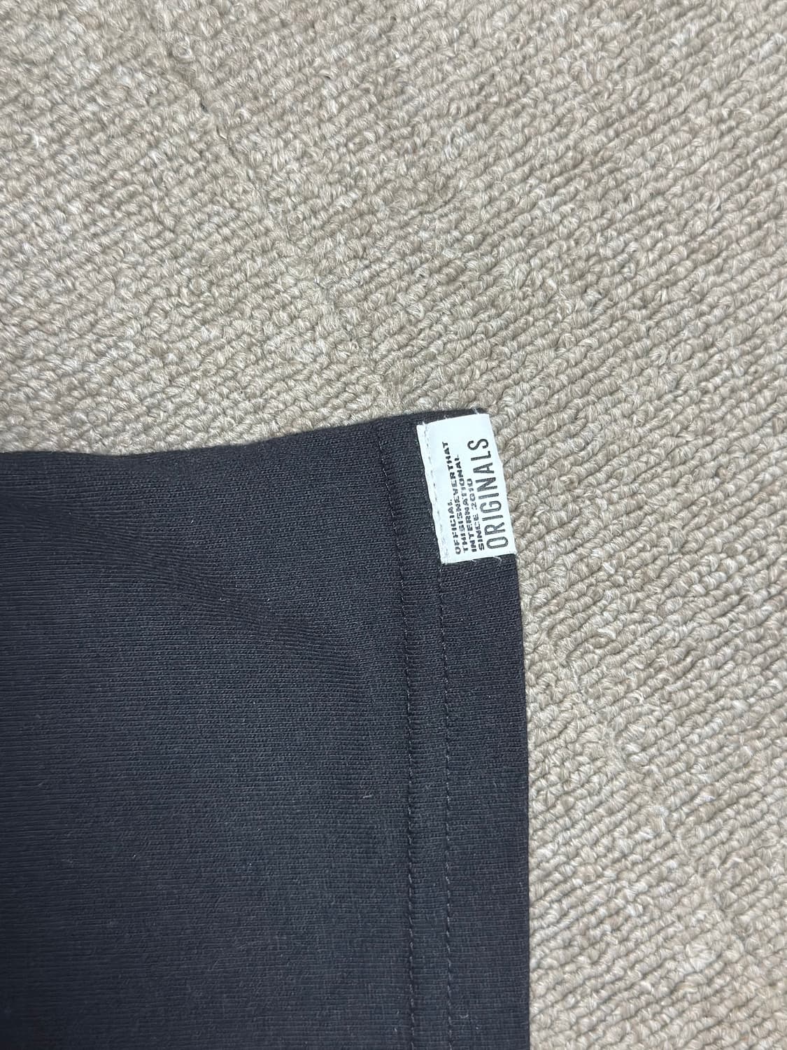 디스이즈네버댓 Brushed Paint Tee Black 상품이미지3