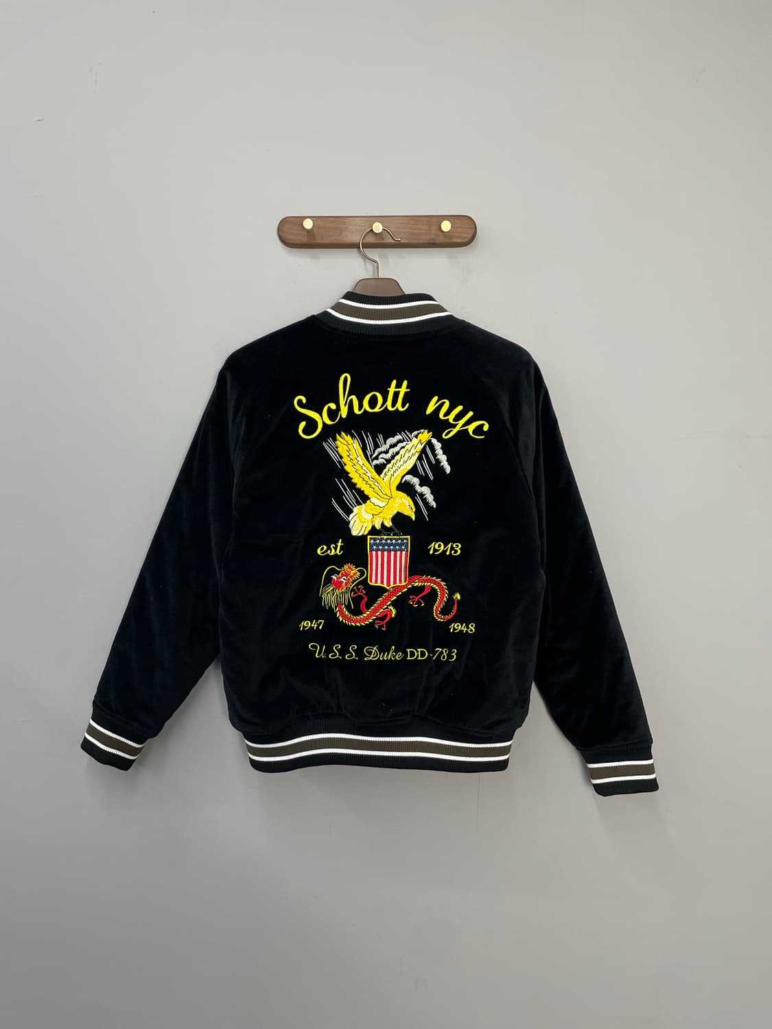 쇼트 뉴욕 듀크 수베니어 블랙 벨벳 자켓 H2240 상품이미지5