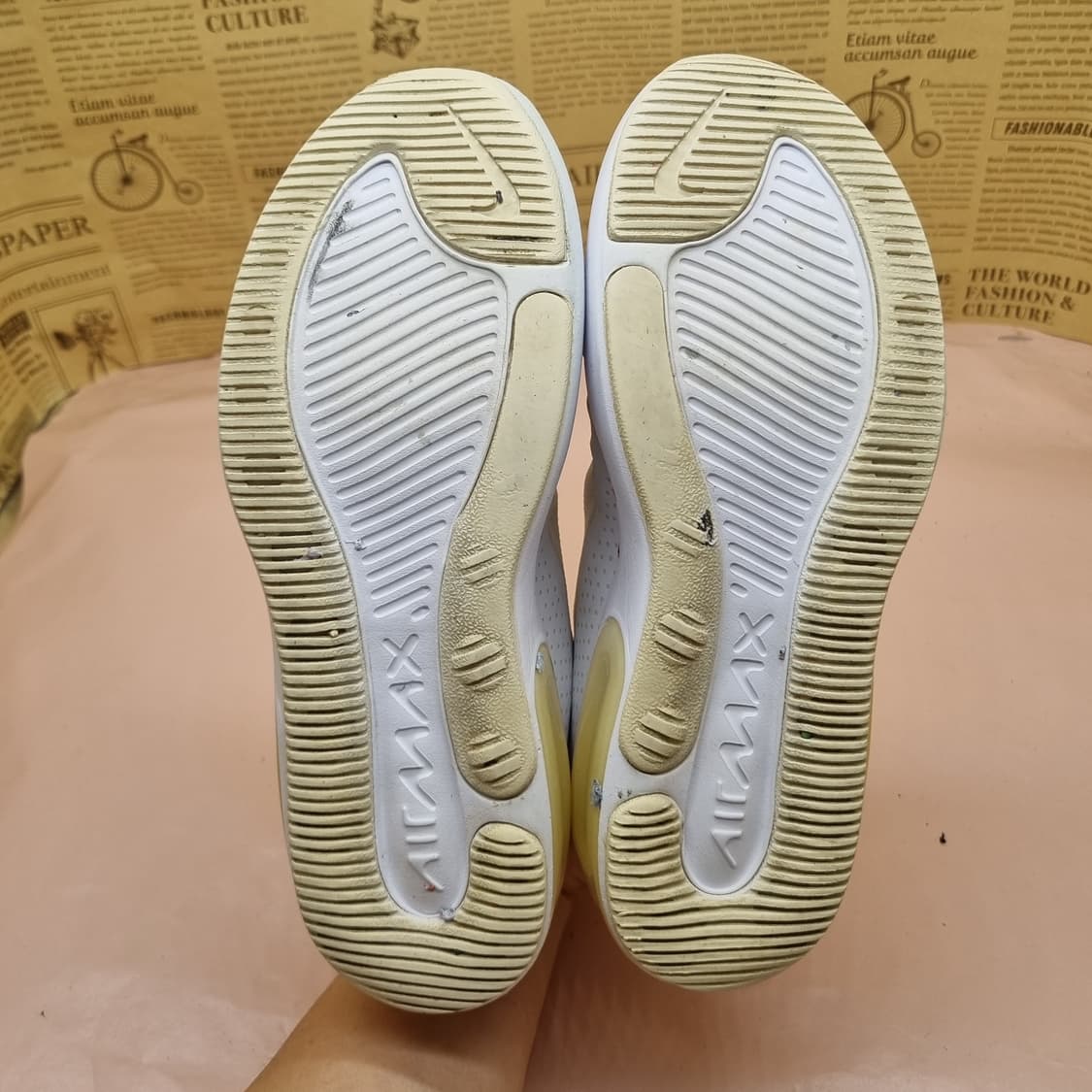 나이키 에어맥스 디아 여성운동화235  상품이미지3