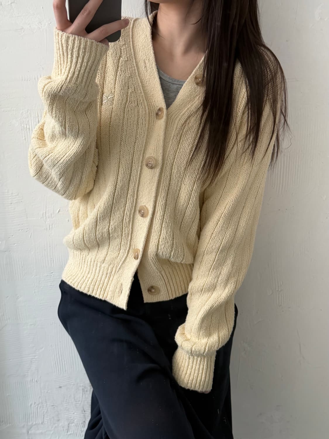 SATUR 새터 베이지 컬러 케이블 가디건 상품이미지1